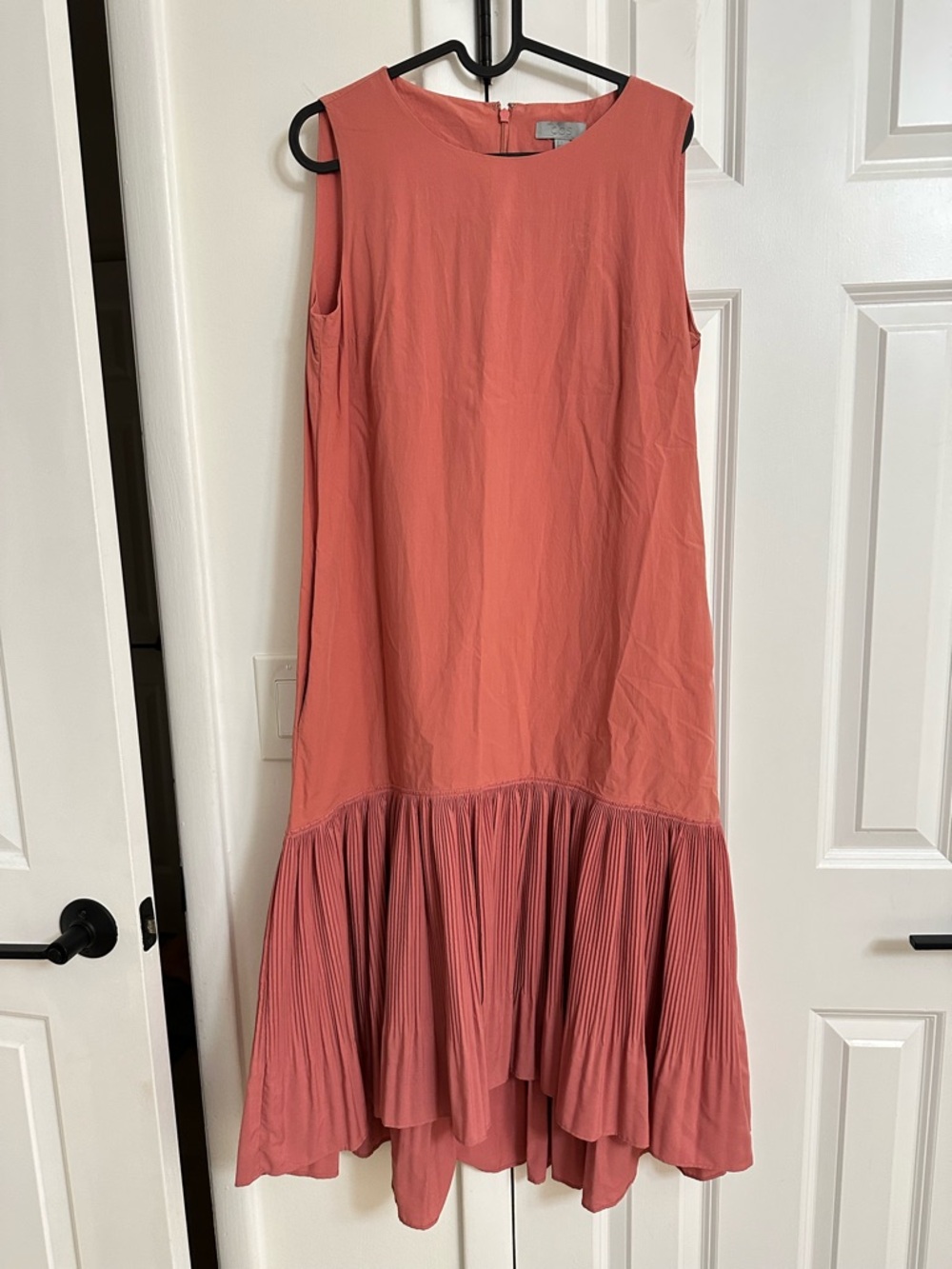 Cos Sleeveless Coral Pleated-Hem Women's mid Dress size 6